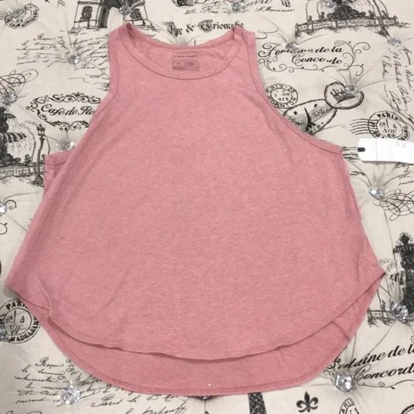 Melrose and Market Curved Hem Tank - Picture 2 of 5